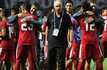 Persebaya Batalkan Kontrak dengan Alfred Riedl, Sebabnya Bikin Sedih