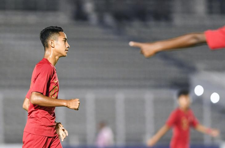 Pemain Timnas Indonesia U-16 Marselino Ferdinan melakukan selebrasi usai mencetak gol pada laga kualifikasi Piala AFC U-16 2020 di Stadion Madya, Jakarta, Rabu (18/9/2019). Dalam pertandingan tersebut Timnas Indonesia U-16 menang 15-1. ANTARA FOTO/Galih Pradipta/nz