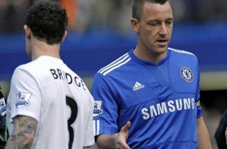 Wayne Bridge ketika ogah menyalami John Terry. (Olly Greenwood/AFP)