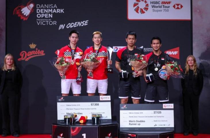 Kevin/Marcus dan Hendra/Ahsan di podium Denmark Open 2019. (Dok. PBSI)