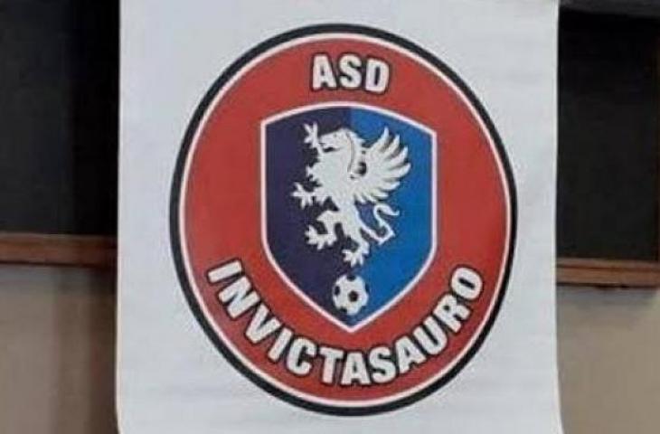 Logo klub Invictasauro. (Dok. Talkingbaws)