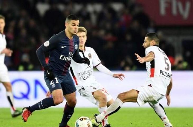 Hatem Ben Arfa saat masih memperkuat Paris Saint-Germain. (MIGUEL MEDINA / AFP)