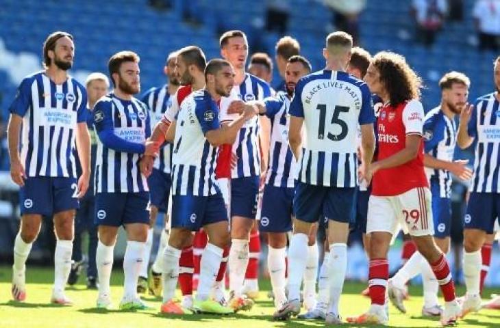 Arsenal kalah memalukan atas 1-2 atas Brighton & Hove Albion. (RICHARD HEATHCOTE / POOL / AFP)