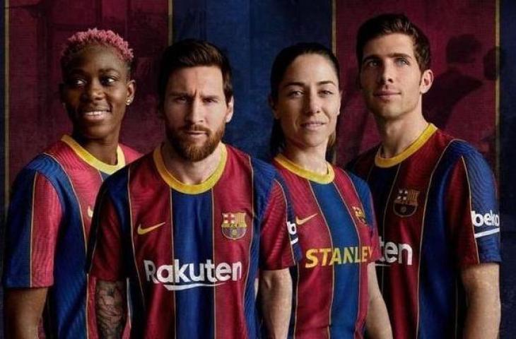 Penampakan jersey kandang Barcelona musim 2020/2021. (Foto: barcelona.com)