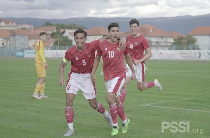 Selebrasi Jack Brown usai menjebol gawang Makedonia Utara. (Dok. PSSI).