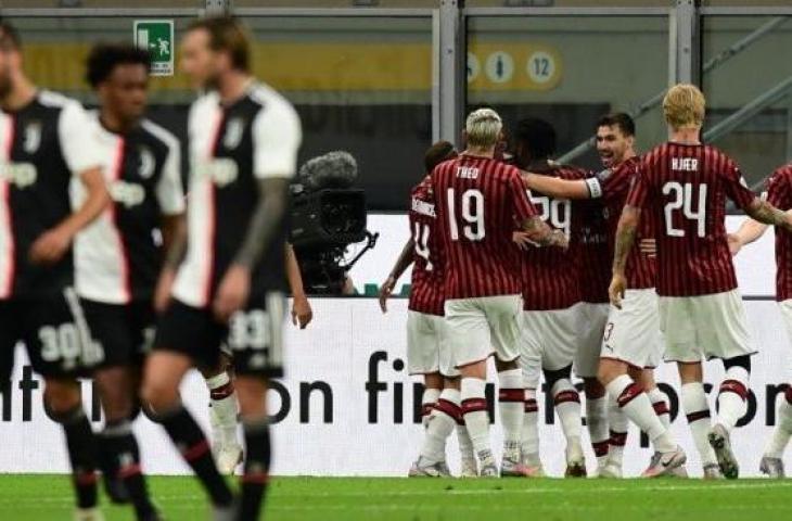 Juventus kalah 4-2 saat bertandang ke markas AC Milan di San Siro, Rabu (8/7/2020) dini hari WIB. (AFP/Miguel Medina)