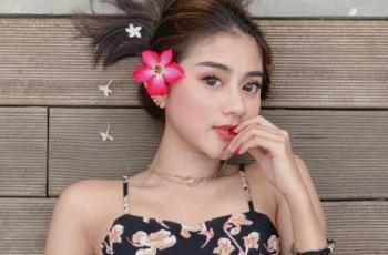 Ghea Youbi Asyik Tunggangi Model Seksi Siva Aprilia saat Bikin TikTok, Netizen Ngiler