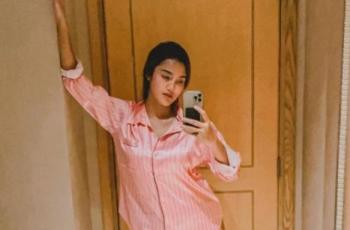 Jess Amalia Tampil Aduhai Kenakan Baju Tidur, Netizen: Celananya Pakai Dulu