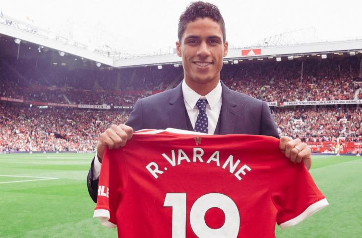 Manchester United resmi perkenalkan Raphael Varane. (Twitter/@ManUtd)