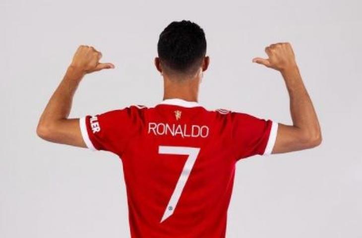 Cristiano Ronaldo pakai jersey nomor punggung 7 di Manchester United. (Instagram/@manchesterunited)