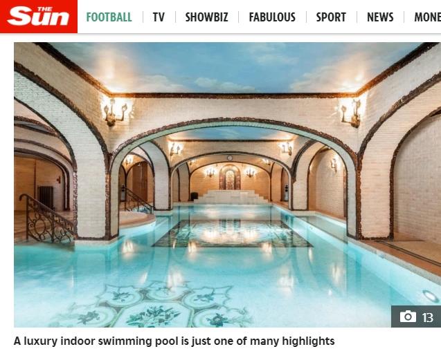 Rumah yang diminati keluarga Messi. (The Sun)