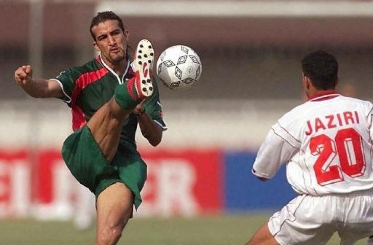 Moustapha Hadji kala membela Maroko vs Tunisia di ajang African Nations Cup. (Olivier Morin/AFP)