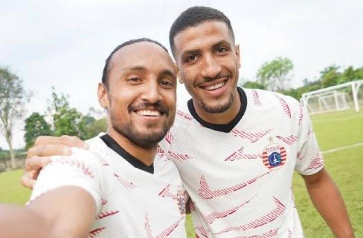 Pemain Persija Jakarta Rohit Chand dan Yann Motta. (Instagram/@rohitchandthakuri32)