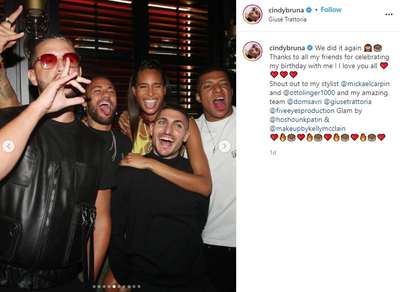 Tiga pemain PSG, Neymar, Mbappe, dan Verratti berpesta sebelum kekalahan laga melawan Rennes. (Instagram/cindybruna)