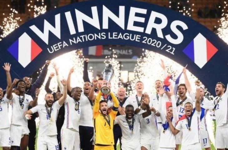 Prancis sukses menjuarai UEFA Nations League 2021 usai menang 2-1 atas Spanyol di stadion San Siro, Milan, Senin (11/10/2021) dini hari WIB. (foto: AFP)