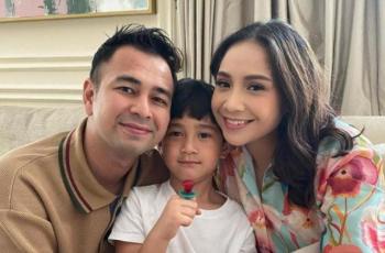 Jadi Sorotan, Stroller Calon Anak Bos Rans Cilegon FC Seharga Mobil