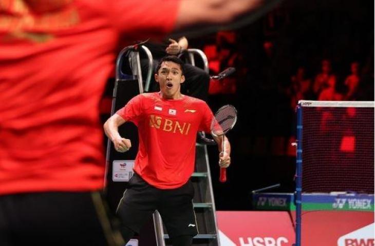 Selebrasi Jonatan Christie saat mengantar Indonesia juara Piala Thomas 2020. (Instagram/@badmintonphoto_official)