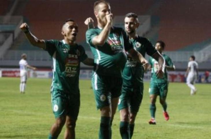 Para pemain PSS Sleman. [ANTARA FOTO/Yulius Satria WIjaya]