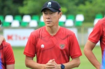 Shin Tae-yong Ternyata Jago Main Golf, Menpora Terkesan