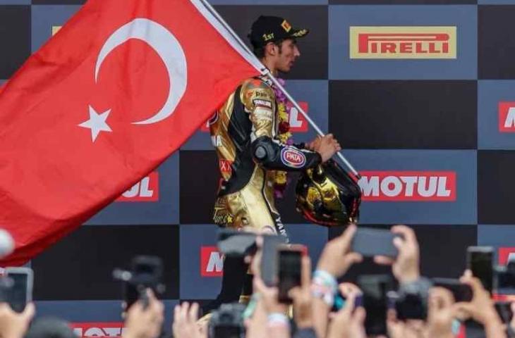 Juara dunia Superbike 2021, Toprak Razgatlioglu. (Instagram/@gocmenturkmotosiklet)