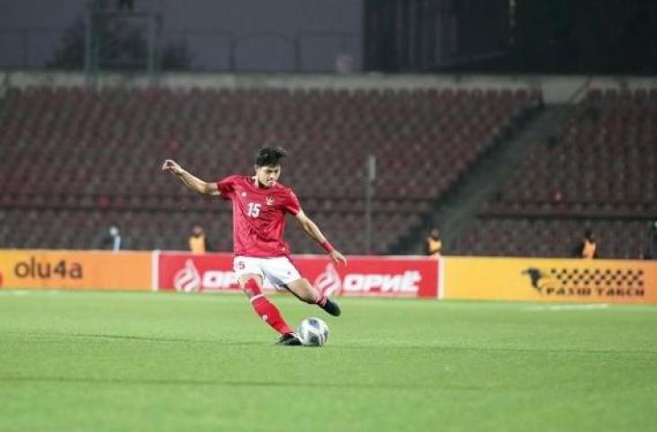 Pemain Timnas Indonesia, Alfeandra Dewangga, sumbangkan assist keren. (Instagram/alfeandradewangga)