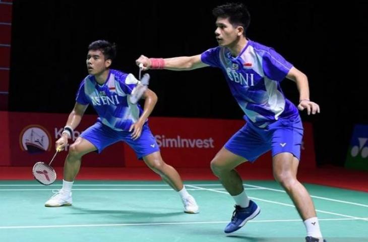 Ganda putra Indonesia Pramudya Kusumawardana/Yeremia Erich Yoche Yacob Rambitan beraksi dalam turnamen Indonesia Open 2021 di Bali International Convention Center, Nusa Dua, Kamis (25/11/2021). (ANTARA/HO-Humas PP PBSI/aa)