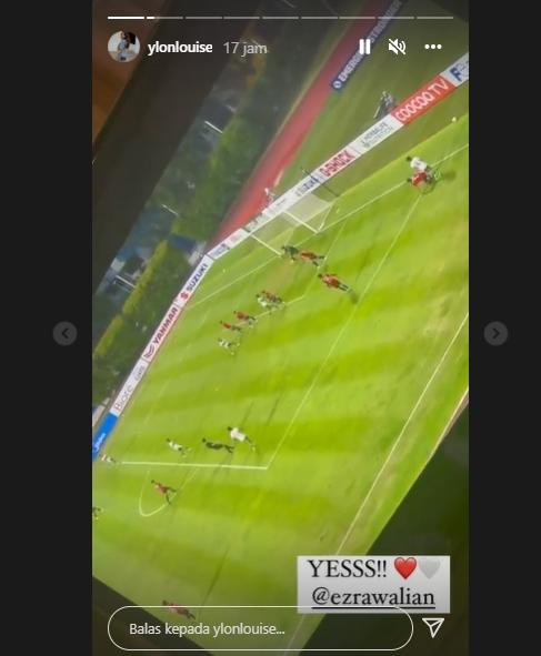 Postingan kekasih Ezra Walian, Ylone Louise saat Timnas Indonesia vs Laos. (Instagram/@ylonelouise)