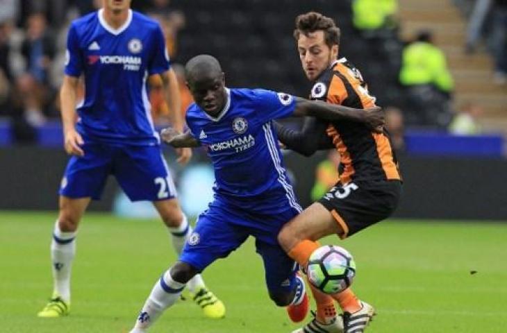 Ryan Mason saat bermain untuk Hull City. (LINDSEY PARNABY / AFP)