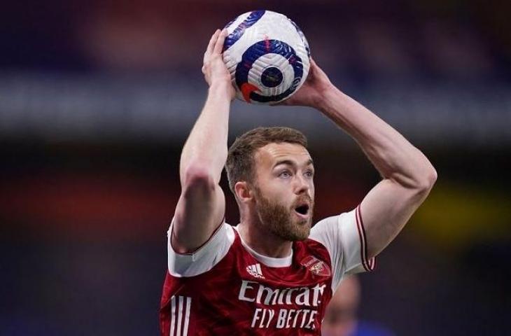 Calum Chambers saat tampil untuk Arsenal dalam pertandingan Liga Inggris melawan Chelsea di Stadion Stamford Bridge, London, Inggris, pada 12 Mei 2021. (ANTARA/REUTERS/POOL/Adam Davy)