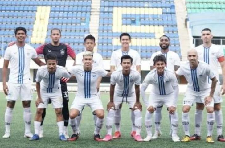 Tim PSIS Semarang berpose sebelum melakoni laga uji coba. (ANTARA/ HO-PSIS Semarang)