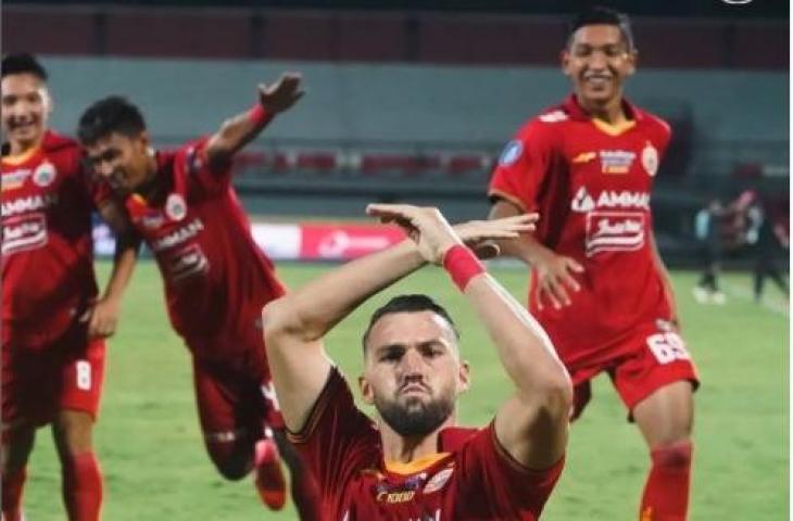 Selebrasi Marko Simic usai menjebol gawang Persebaya Surabaya. (Dok. Persija)