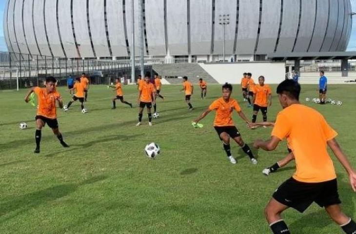 Potret latihan Timnas Indonesia U-16 di Lapangan Latihan JIS, Jakarta. (Dok. PSSI)