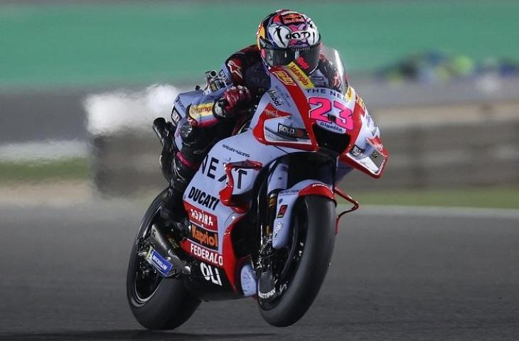 Pembalap tim Gresini Racing Ducati, Enea Bastianini. (AFP/Karim Jaafar)