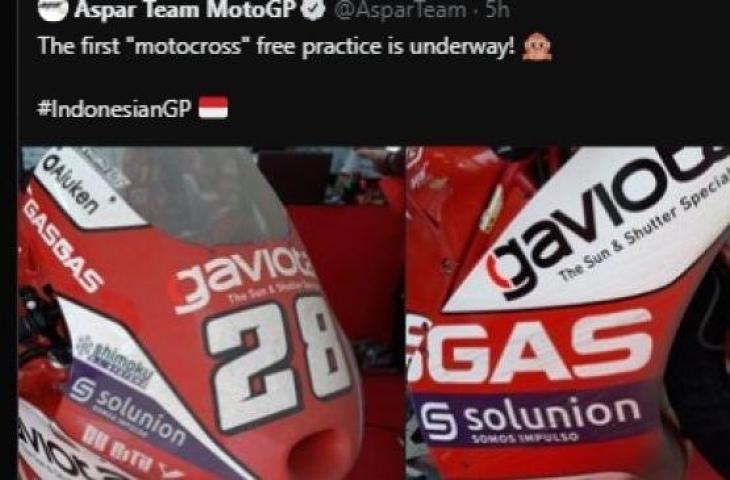 Motor dari tim Moto3 banyak lumpur usai jalani sesi latihan bebas di Sirkuit Mandalika. (Twitter)