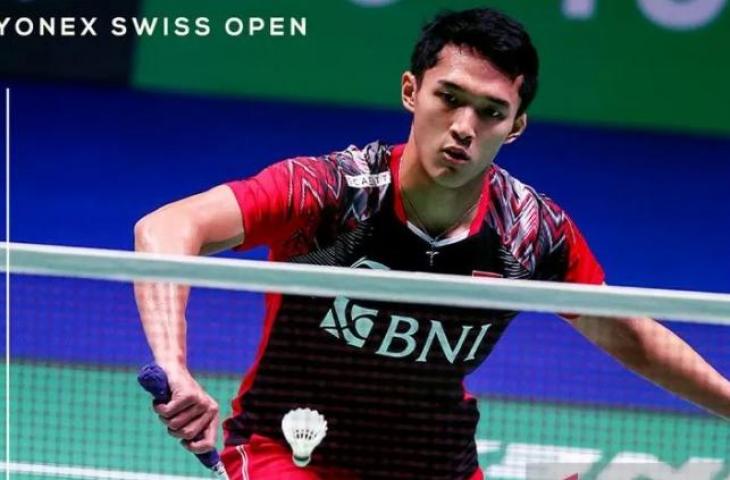 Tunggal putra Indonesia Jonatan Christie saat melawan pebulutangkis dari India Prannoy H.S. Jonathan Christie berhasil menjuarai nomor tunggal putra Swiss Open 2022 setelah mengalahkan wakil India Prannoy H.S. dua gim langsung 21-12, 21-18, dalam partai final di Basel, Minggu (27/3/2022, 6:58 PM). ANTARA/Twitter/@INABadminton/pri.