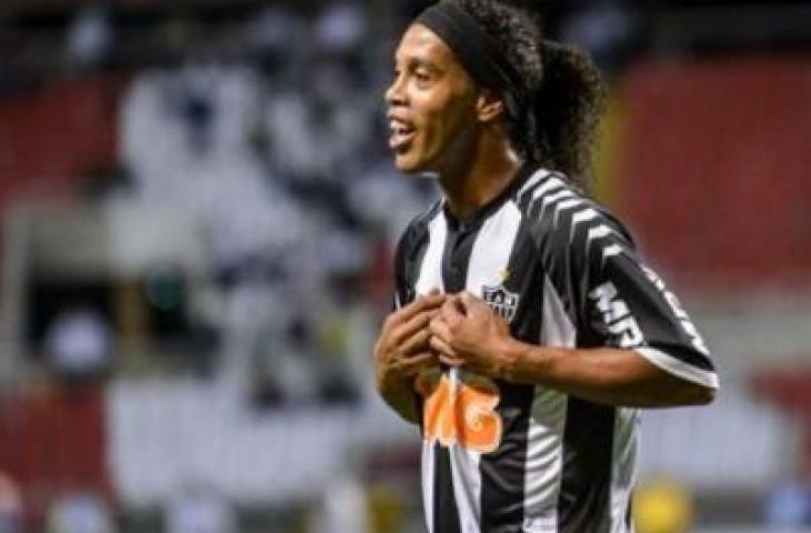 Ronaldinho. (Shutterstock/Celso Pupo)