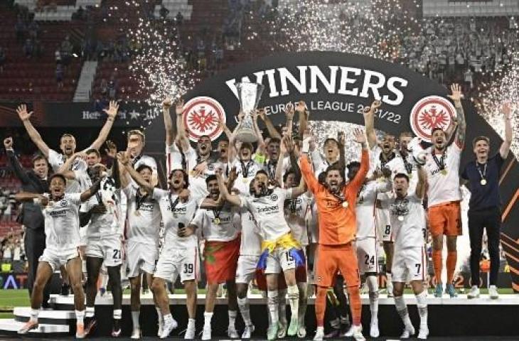 Eintracht Frankfurt juara Liga Europa musim 2021/2022 usai tundukkan Rangers. (AFP)