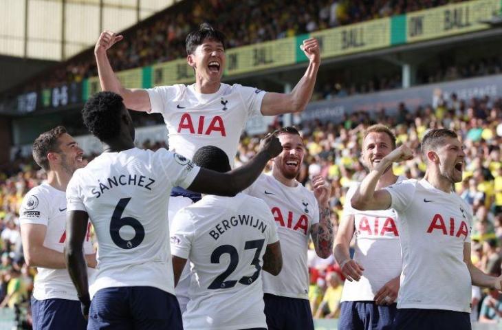 Selebrasi Son Heung-min setelah mencetak gol untuk Tottenham Hotspur dalam pertandingan Liga Inggris pekan terakhir lawan Norwich pada 22 Mei 2022. ANTARA/Reuters/PAUL CHILDS