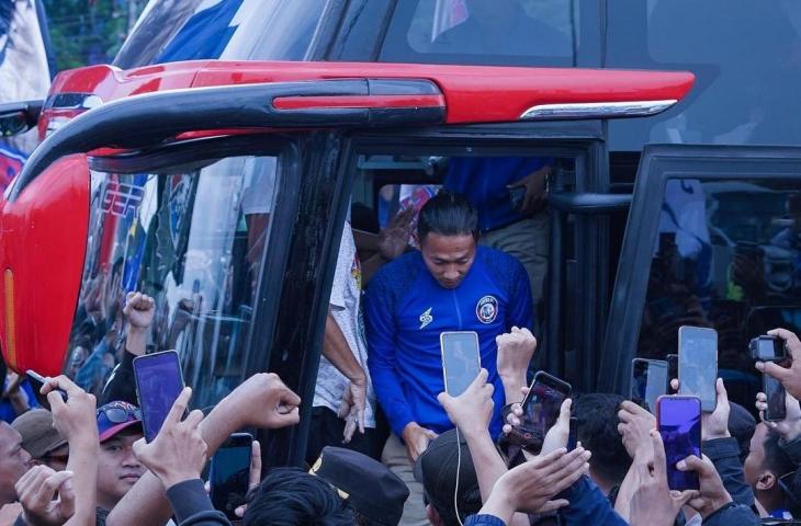 Suporter Arema FC, Aremania, konvoi merayakan trofi Piala Presiden 2022. (Dok. Arema FC)