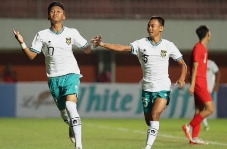 Selebrasi pemain Timnas Indonesia U-16 Muhammad Nabil Asyura saat lawan Singapura di Piala AFF U-16 2022. (Instagram/@pssi)