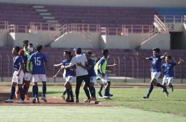 Timnas Kamboja U-16 usai kalahkan Australia di Piala AFF U-16 2022. (dok.AFF)