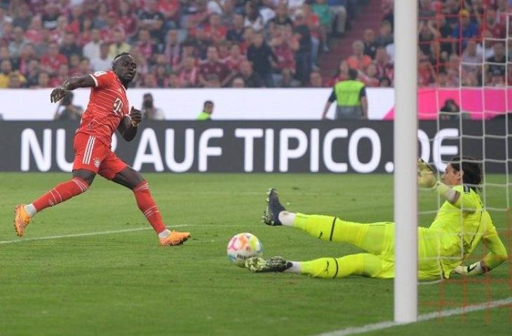 Kiper Borussia Monchengladbach, Yann Sommer. (Twitter)