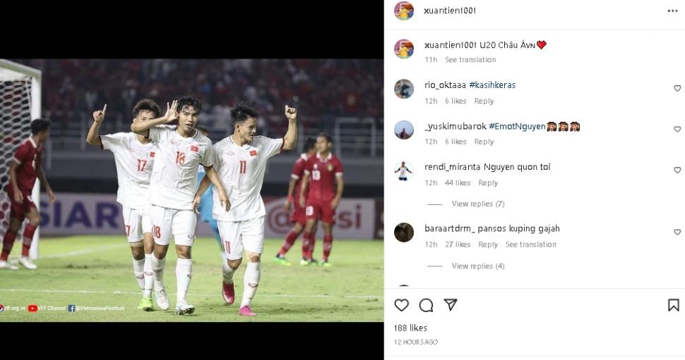 Pemain Timnas Vietnam U-19 Dinh Xuan Tien selebrasi usai bobol gawang Timnas Indonesia U-19 di Kualifikasi Piala Asia U-19 2022. (Instagram/@xuantien1001)