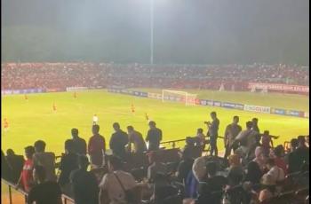 Berbeda dari Stadion Kanjuruhan, Laga Persijap vs Persela Lamongan Diiringi Sholawat para Suporter