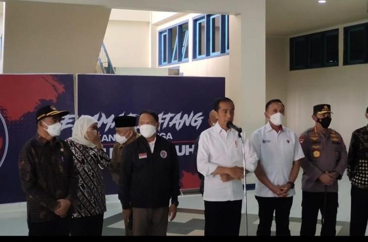 Presiden Joko Widodo (Jokowi) di Stadion Kanjuruhan, Rabu (5/10/2022). (mxkd.sbs/Arif Budi)