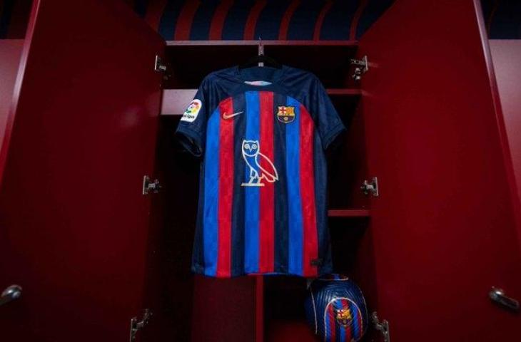 Barcelona pakai jersey berlogo burung hanti di laga kontra Real Madrid dalam lanjutan Liga Spanyol 2022/2023. (Dok. Barcelona)