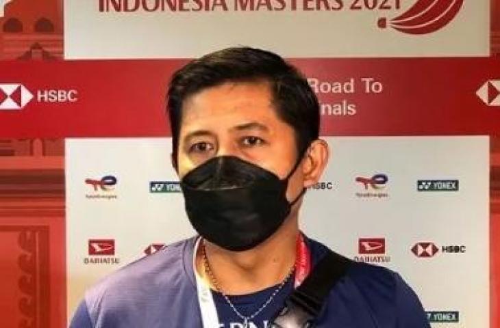 Pelatih ganda campuran PP PBSI Nova Widianto saat ditemui di sela-sela kegiatan Indonesia Badminton Festival (IBF) 2021di Bali, Minggu (14/11/2021). ANTARA/Roy Rosa Bachtiar/pri.