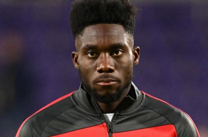 Alphonso Davies dari Kanada berpose sebelum pertandingan persahabatan antara Qatar dan Kanada di Arena Generali di Wina, Austria pada 23 September 2022.
JOE KLAMAR / AFP