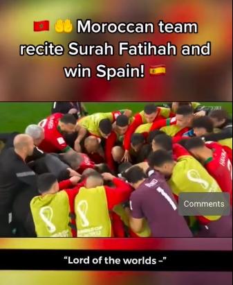 Momen pemain Maroko baca Al Fatihah jelang adu penalti lawan Spanyol. (Youtube)