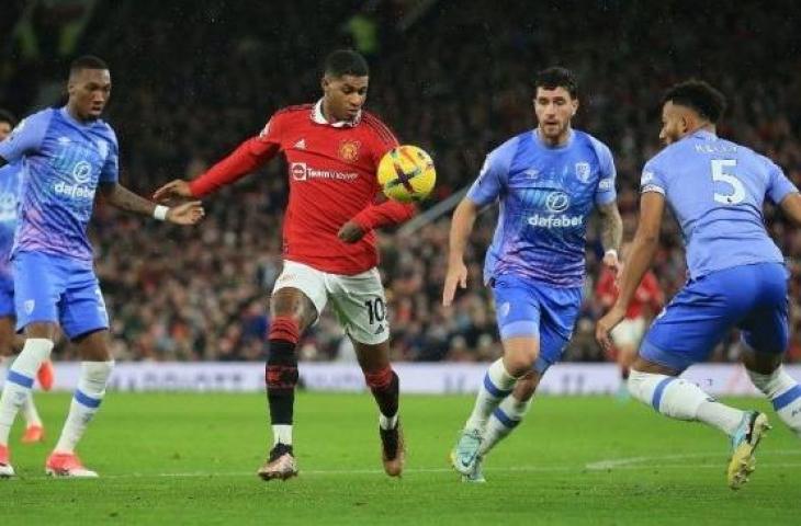 Aksi Marcus Rashford saat Manchester United kalahkan Bournemouth 3-0. (AFP)